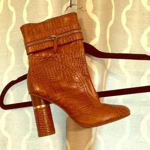 BCBG Girls Boots